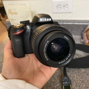 Nikon d3500. Perfect condition